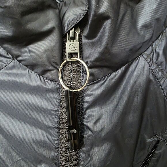 Aether Men’s Windbreaker Size Medium Lightweight Navy Blue Zip Pockets - Picture 8 of 12